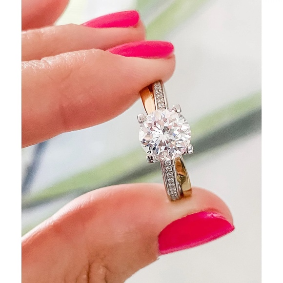 QVC Diamonique 89 Facet Dahlia Cut 2 cttw Bridal Ring, Sterling Sz 7 - Picture 2 of 4